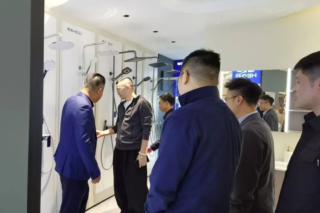 1765165945169459.jpg 微信图片_2025-12-08_114948_180.jpg